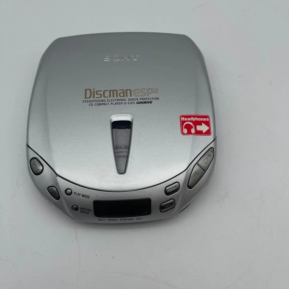 Sony Discman ESP2 D-E451 Portable CD Player Silver SteadySound Groove Vintage